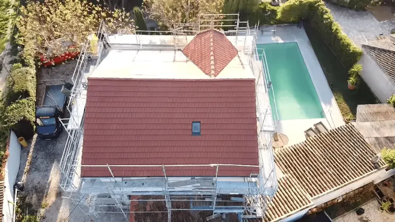 Réfection de toiture vue du ciel
